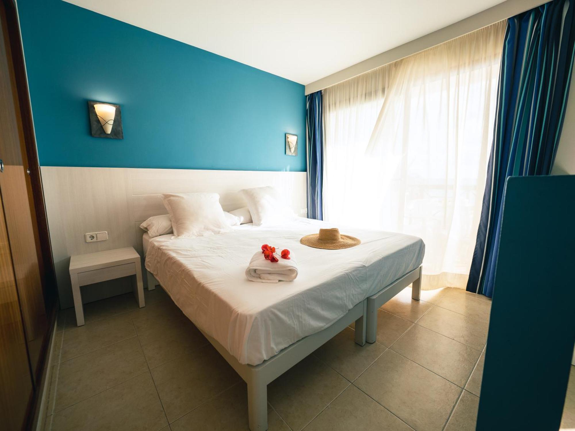 Prope Mare Apartamentos 卡拉米洛 外观 照片