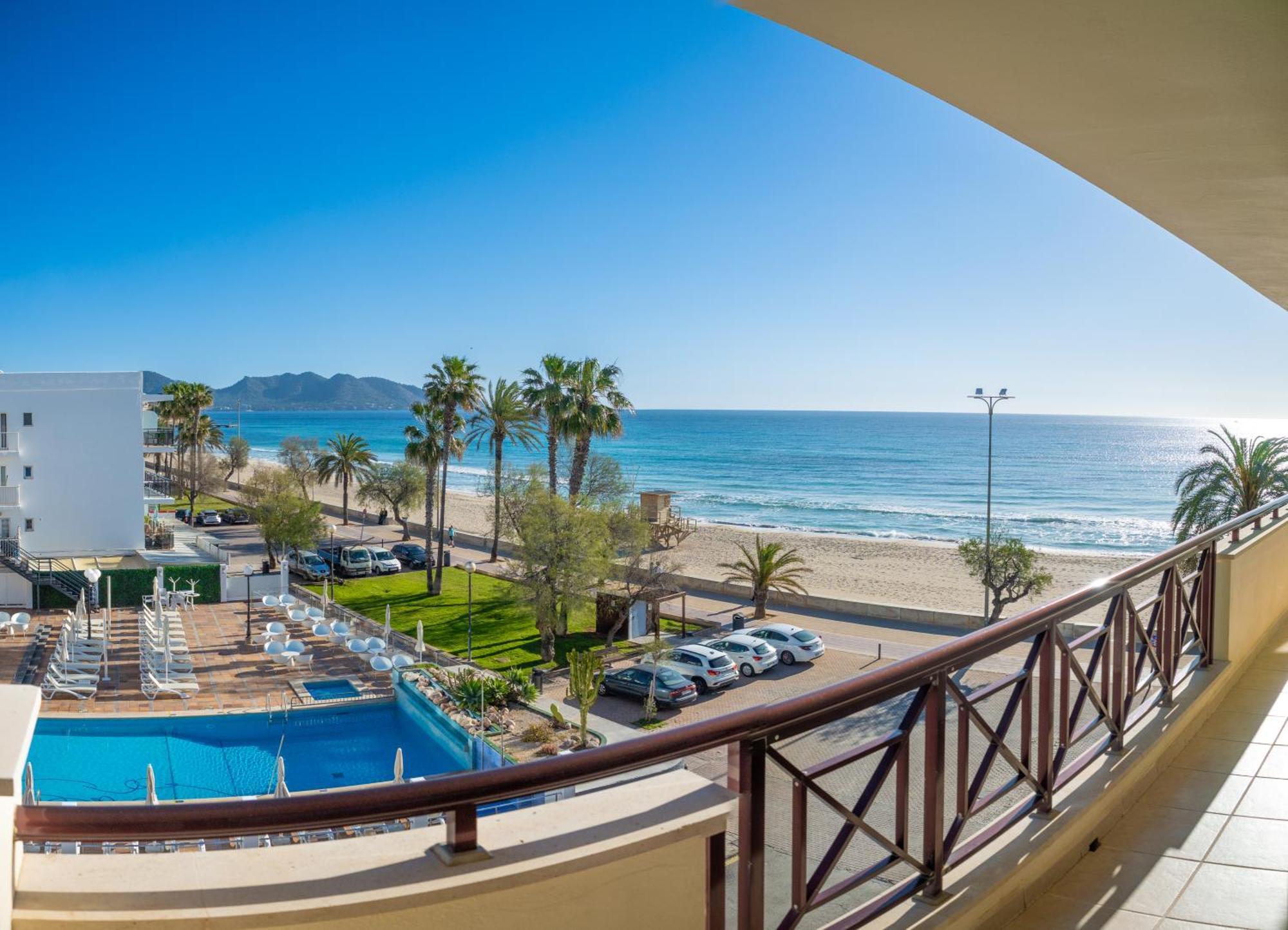 Prope Mare Apartamentos 卡拉米洛 外观 照片